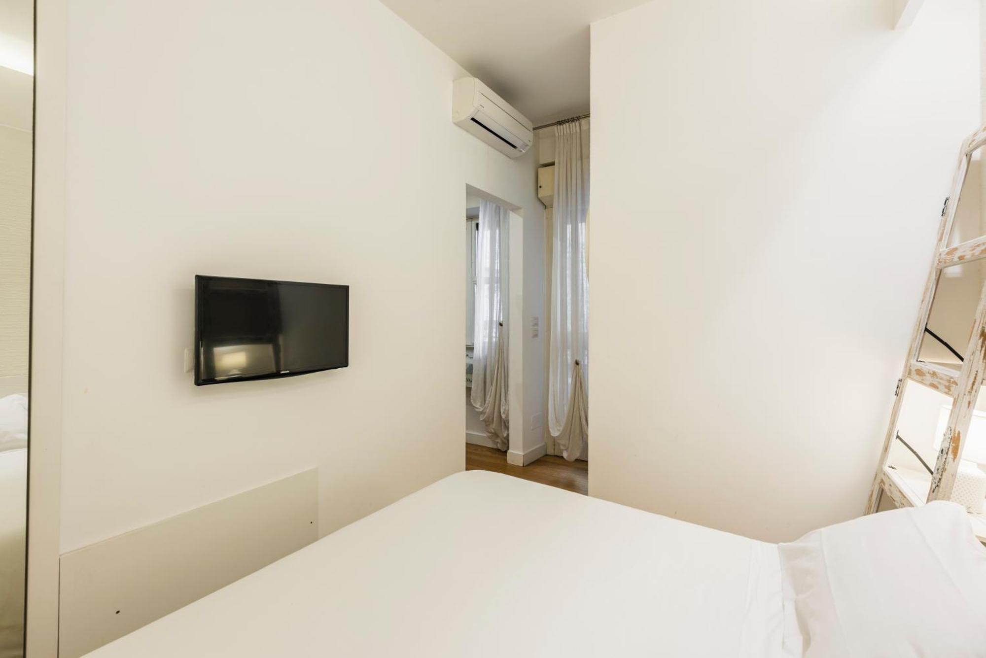 Ferrini Home - Suites CTA Exteriör bild