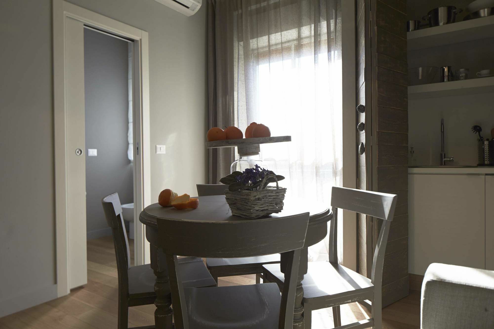 Ferrini Home - Suites CTA Exteriör bild